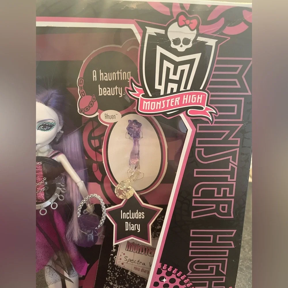 Monster High Spectra Vondergeist First Wave - Picture 9 of 10